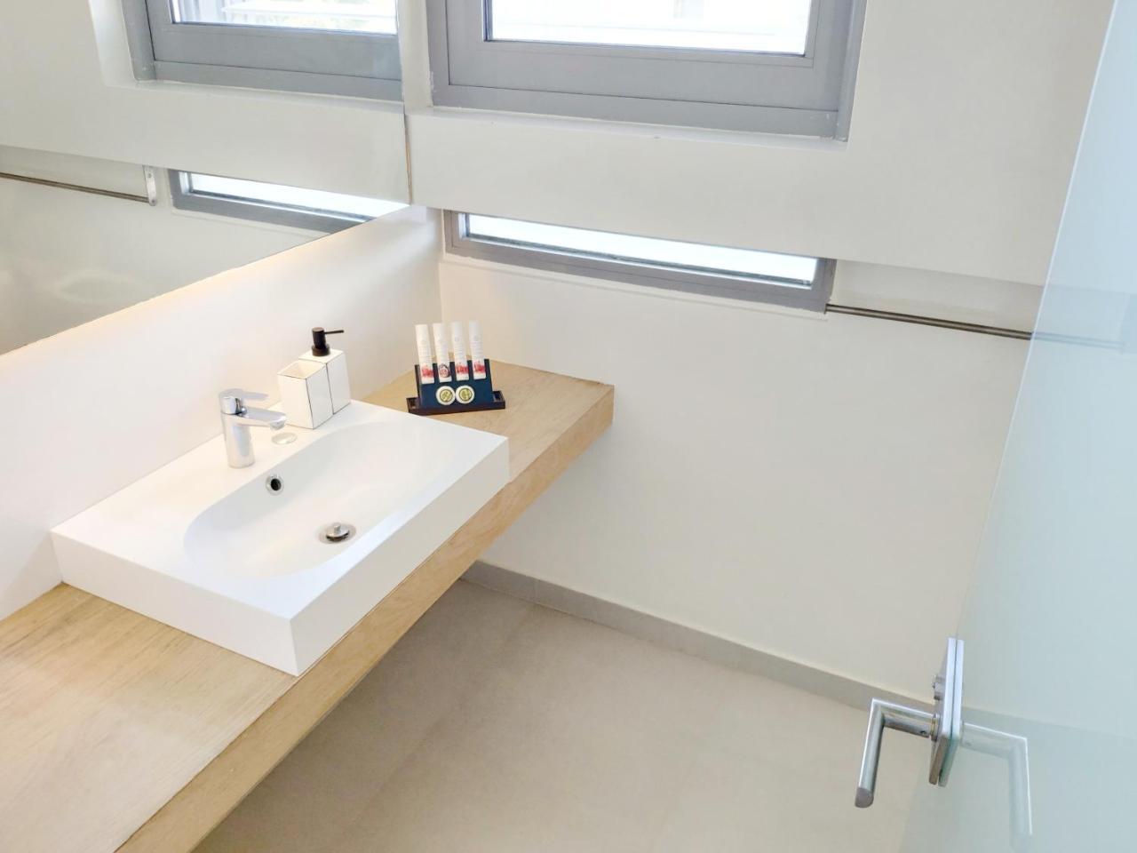 Verde Apartments เอเธนส์ ภายนอก รูปภาพ